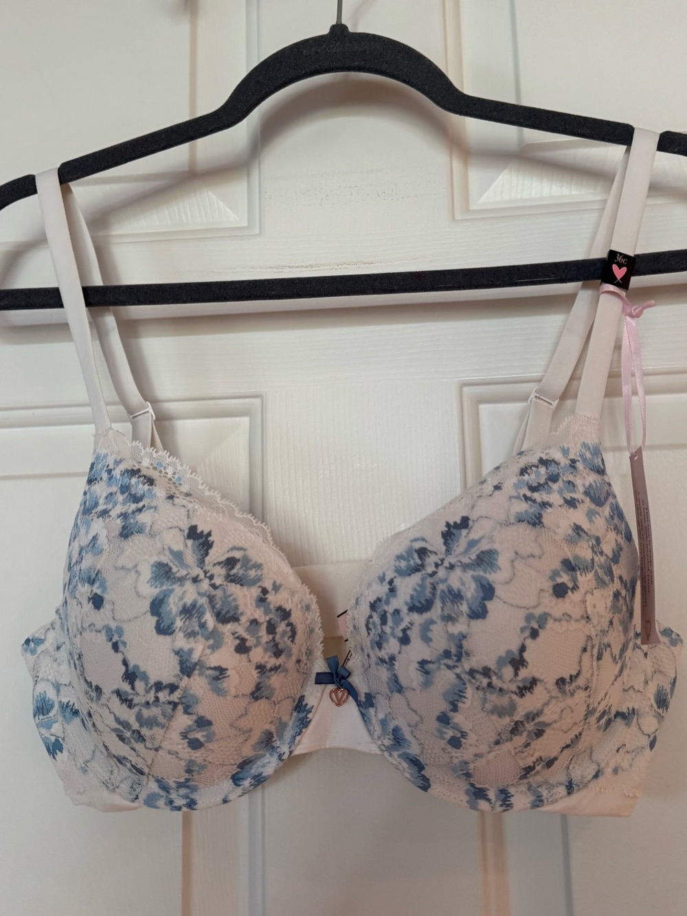 Victoria’s Secret Body By Victoria Perfect Shape Bra, 36C